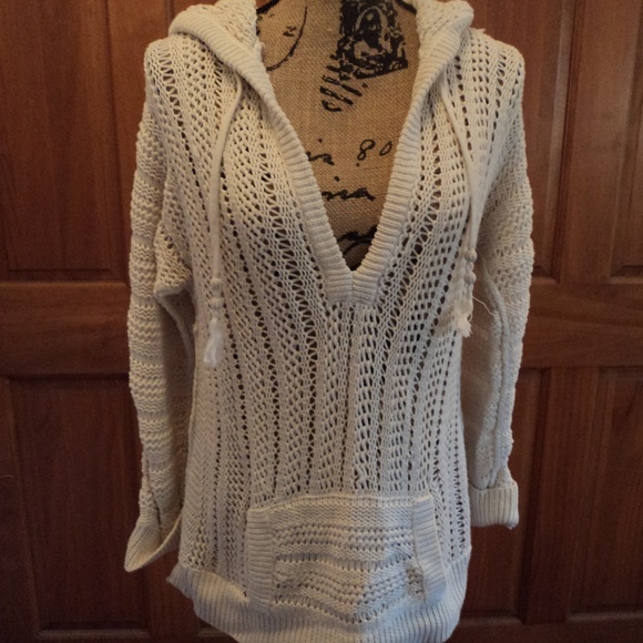 American Eagle Outfitters Sweaters - Sweater